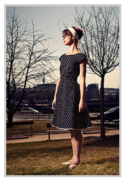 collage image title
